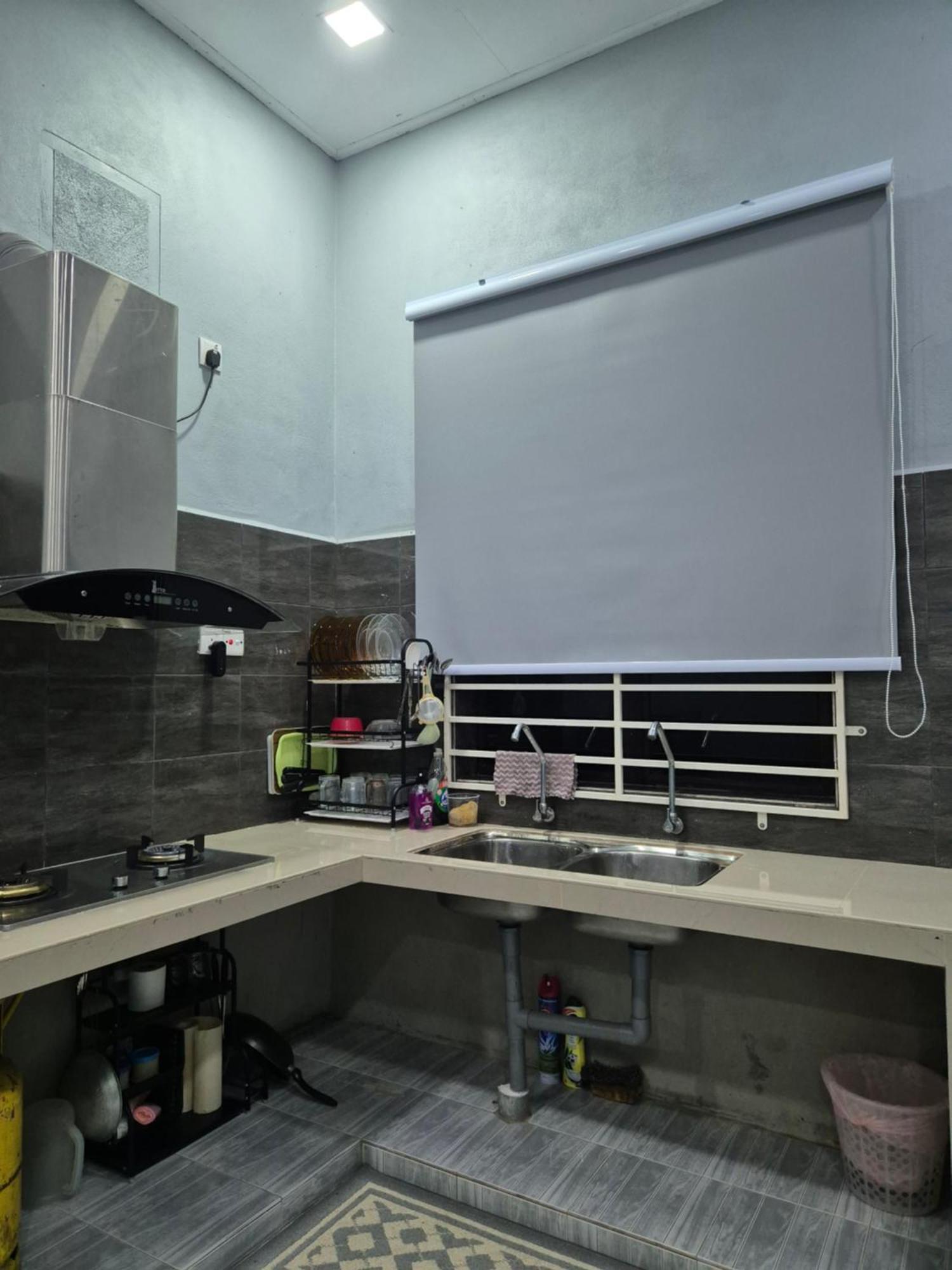 Teratak Che Esah Guest House Free Wifi Netflix Pasir Mas Exteriér fotografie