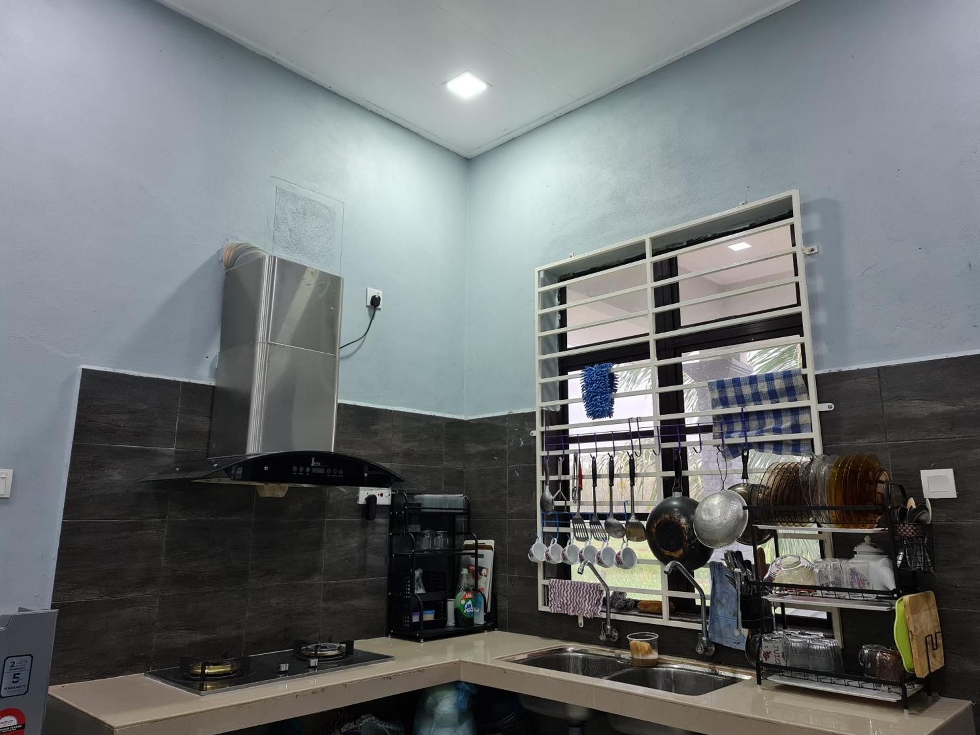 Teratak Che Esah Guest House Free Wifi Netflix Pasir Mas Exteriér fotografie